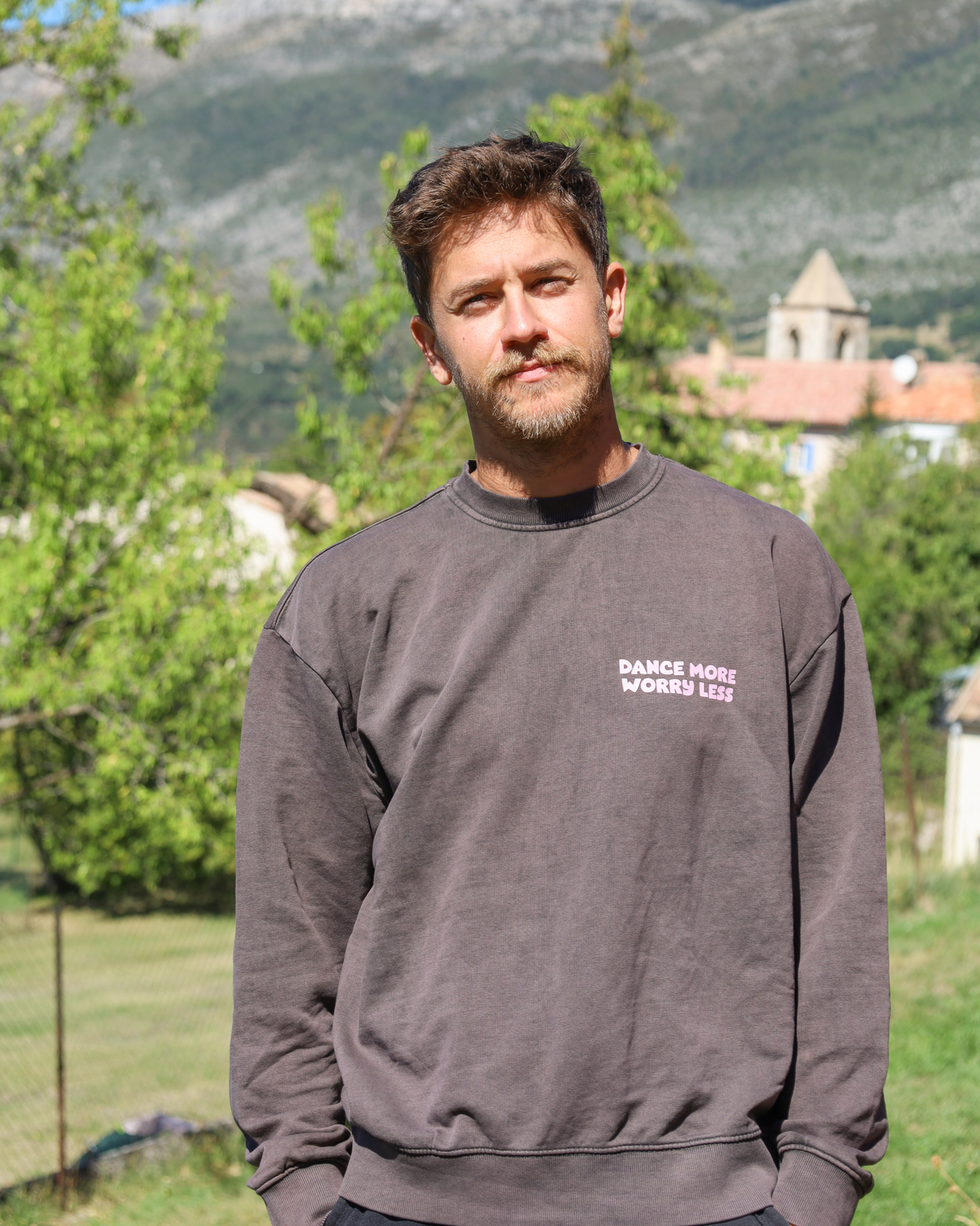 SUNNY - CREWNECK